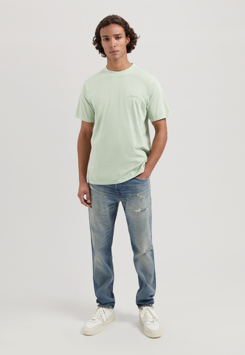 Dstrezzed Nickolas Graphic Tee Basic T-shirts 558 Sage