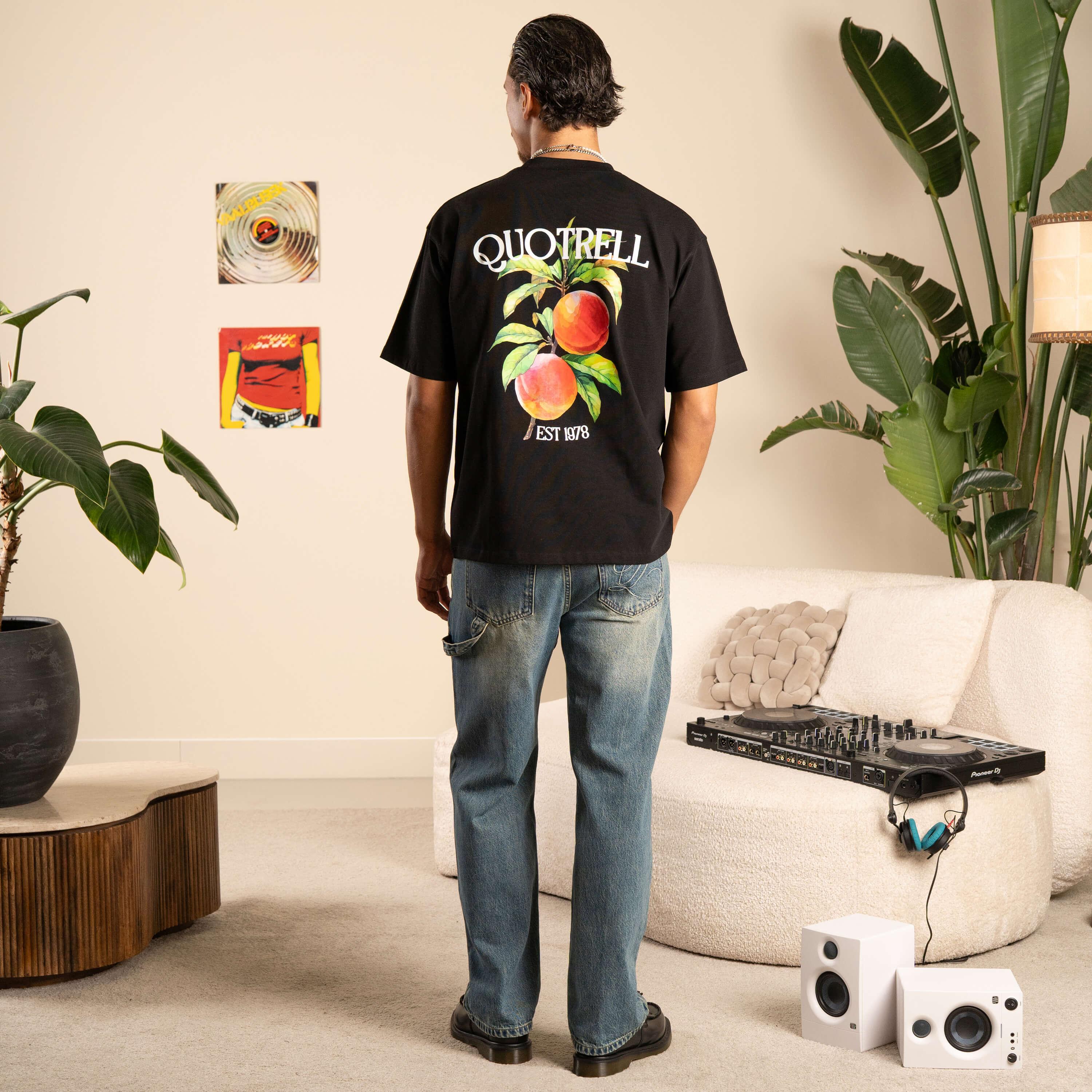 Quotrell Peaches T-shirt Th42553 Print T-shirts 0002 Black/white