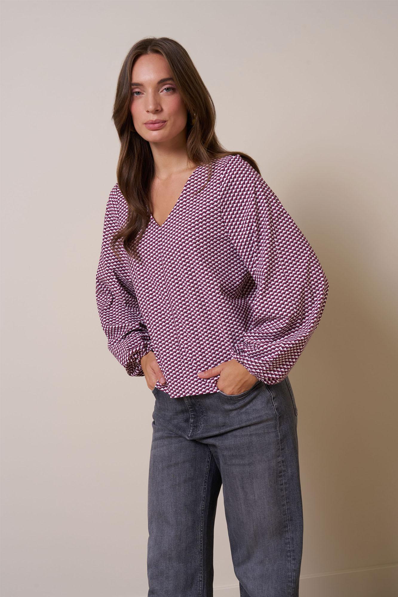 Studio Anneloes Claudina Triangle Top 13374 T shirt Lange Mouw 9997 Multi Color