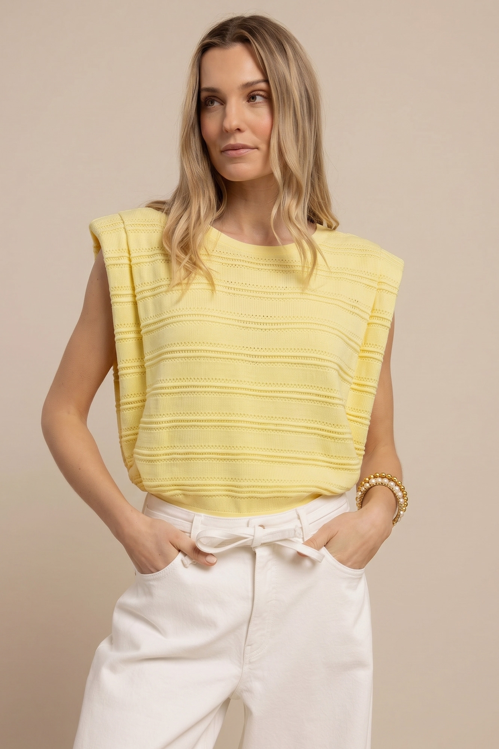 Studio Anneloes Leona Knitted Top 13921 Trui Korte Mouw 2100 Butter Yellow