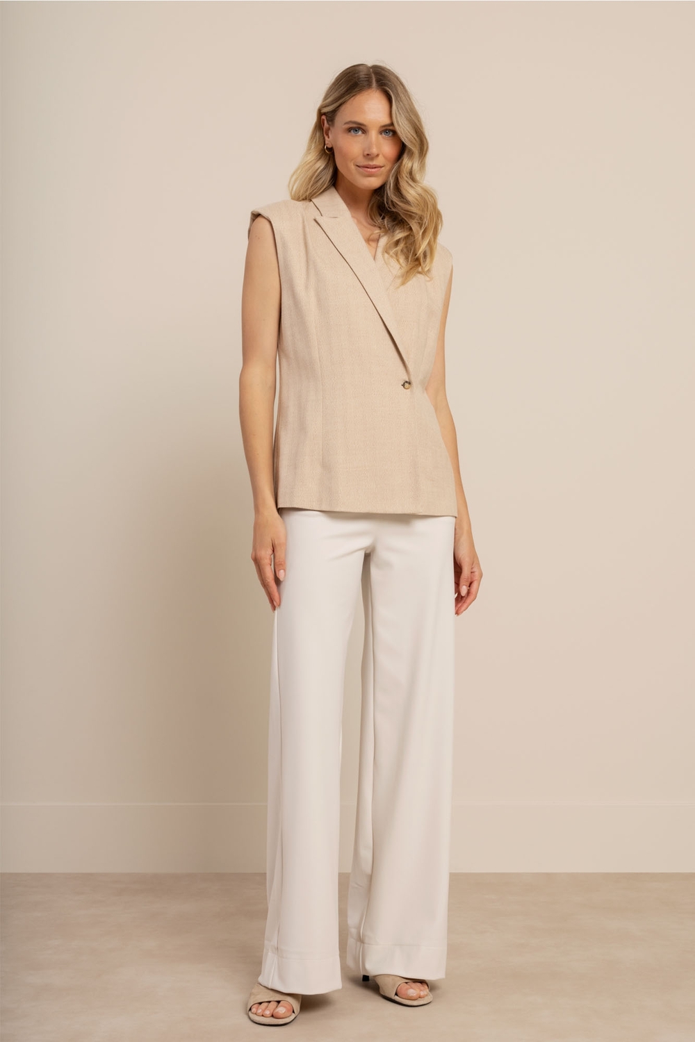 Studio Anneloes Lia Long Gilet 14022 Gilets 8400 Camel