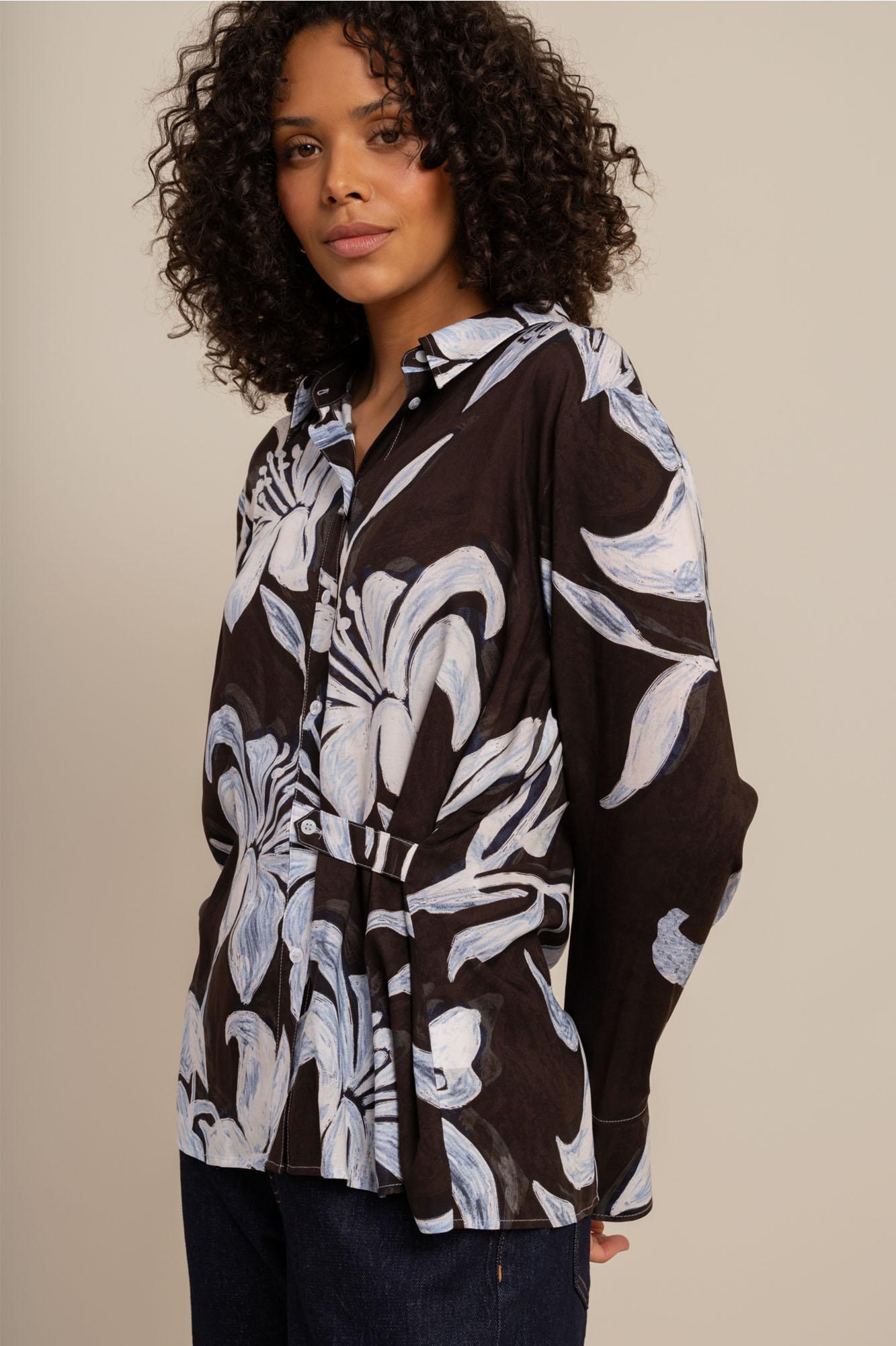 Studio Anneloes Aylin Satin Flower Blouse 14132 Blouse 6087 Sky Blue/espresso