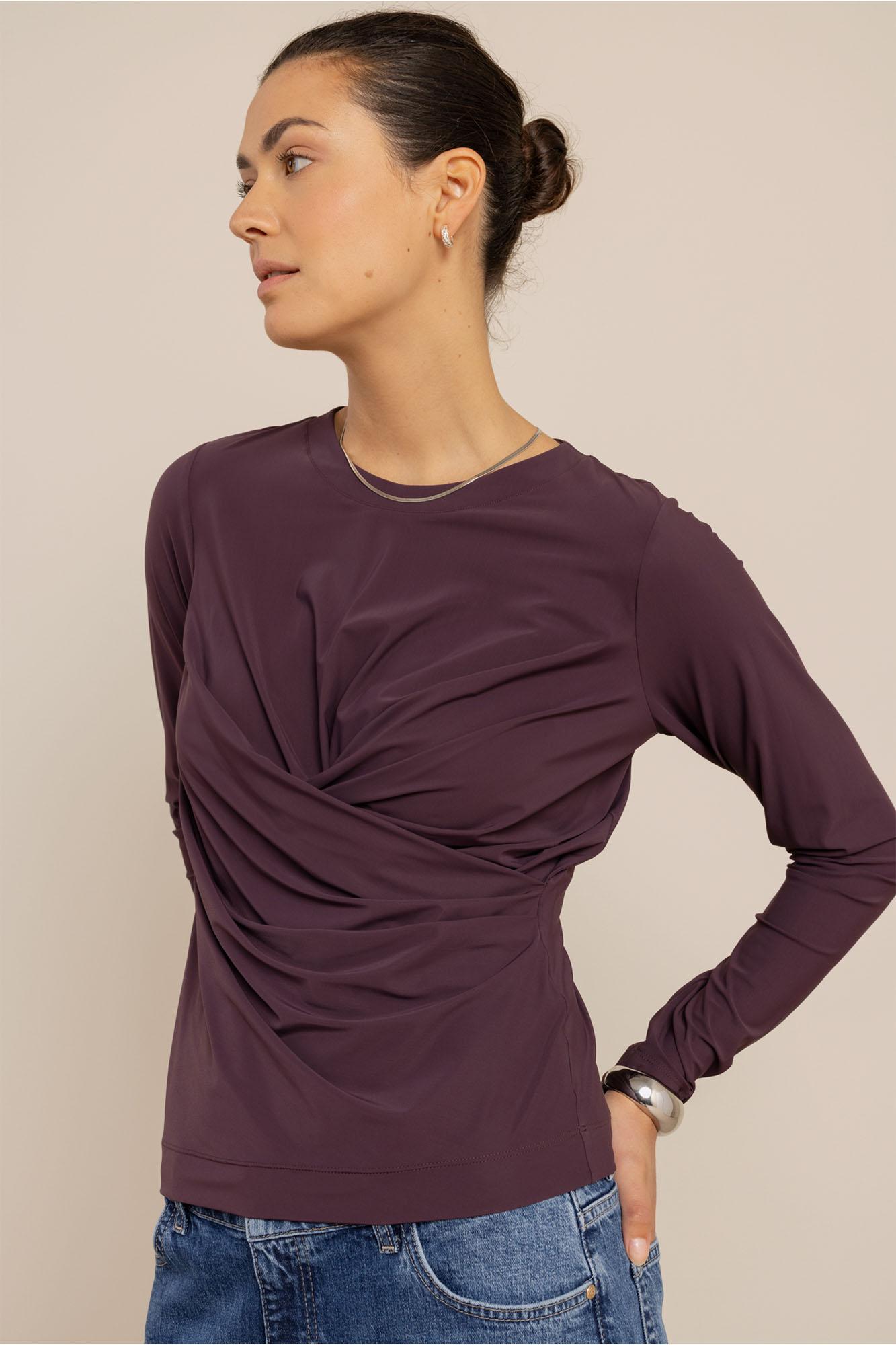 Studio Anneloes Janice Top 14211 T-shirt Lange Mouw 4800 Aubergine