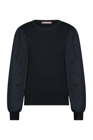 Studio Anneloes Studio Anneloes deana flower broderie pullover 09433 Trui 6900 dark blue