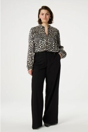 Fabienne Chapot Fabienne Chapot nina blouse clt-bls-20-aw24-0 Blouse 0067 black/creme brulee