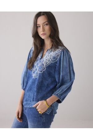 SUMMUM SUMMUM shortsleeve top cotton indigo sateen T-shirt Korte mouw 490 indigo