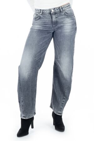 ETIQUETT ESSENTIALS ETIQUETT ESSENTIALS smarty Loose fit decent