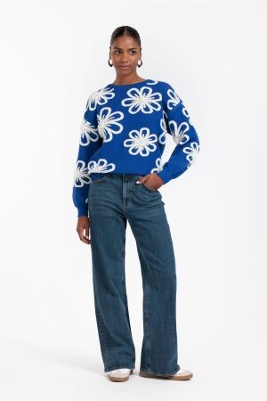 Studio Anneloes Studio Anneloes cassidey flower pullover 12405 Trui 6811 royal blue/off white