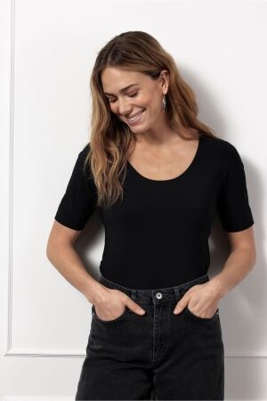 Studio Anneloes Studio Anneloes sascha shirt 91537 T-shirt Korte mouw 9000 black