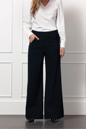 Studio Anneloes Studio Anneloes pilar pinstripe trousers 12523 Broek 6911 dark blue/off white