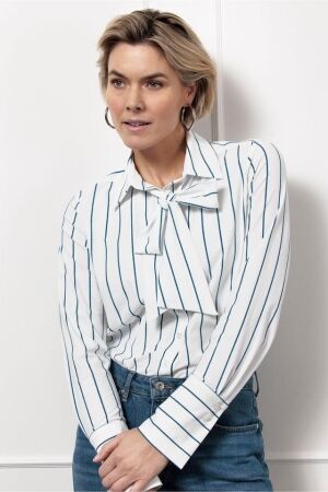 Studio Anneloes Studio Anneloes nena pinstripe blouse 12528 Blouse 1164 off white/jeans