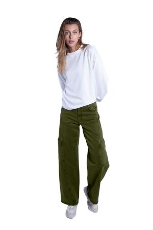 ETIQUETT ESSENTIALS ETIQUETT ESSENTIALS lola boyfriend fit khaki