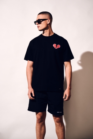 Croyez Homme Croyez Homme broken puffed heart t-shirt cr1-hs25-21 Print T-shirts 919 black/red