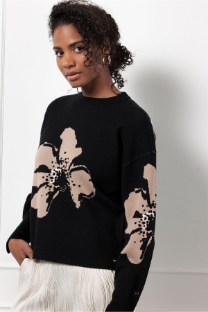 Studio Anneloes Studio Anneloes uma flower pullover 12495 Trui 9022 black/latte