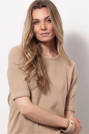 Studio Anneloes Studio Anneloes felica soft pullover 13120 Trui korte mouw 2200 latte