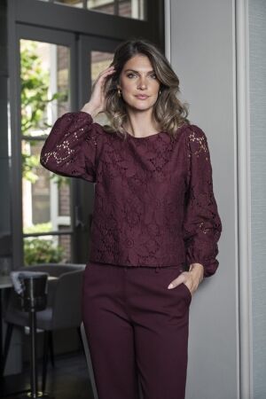 Elvira Casuals Elvira Casuals top charlie e4 25-037 T-shirt Lange mouw 571 burgundy