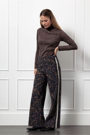 Studio Anneloes Studio Anneloes reagan lace top 13258 T-shirt Lange mouw 8700 espresso