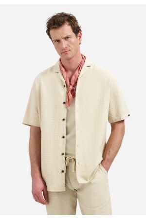 No- Excess No- Excess shirt short sleeve jacquard uni 31460333 Overhemd 045 desert