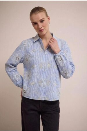 Tramontana Tramontana flower embroidery blouse c41-19-301 Blouse 005042-breezyblue