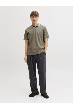 Jack & Jones Jack & Jones jprblaethan detail ss polo sn Poloshirts 4951125 smokey olive