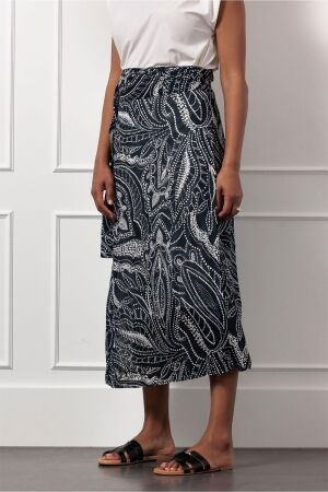 Studio Anneloes Studio Anneloes lara summer dot pareo skirt 13029 6917 dark blue/ecru