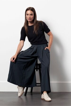 Studio Anneloes Studio Anneloes michon pleated trousers 13384 Broek 9800 antraciet