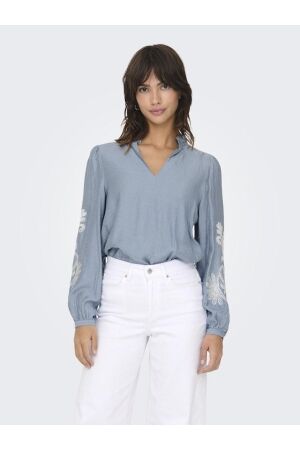 Only Only onlnew malou l/s emb top wvn cs 15344970 T-shirt Lange mouw 5071482 faded denim
