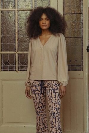 Studio Anneloes Studio Anneloes alix top 13516 T-shirt Lange mouw 2200 latte