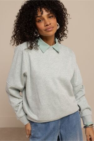 Studio Anneloes Studio Anneloes pleuni studio sweater 13605 Sweater 7700 light sage green