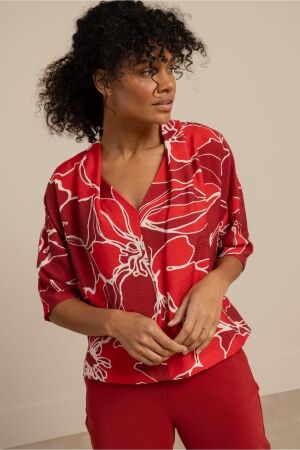 Studio Anneloes Studio Anneloes eve flower top 13663 T-shirt Korte mouw 4028 ruby red/coral red