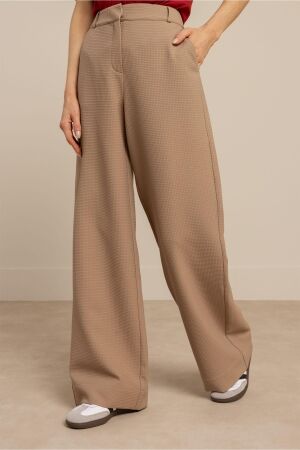 Studio Anneloes Studio Anneloes lexie waffle trousers 13667 Broek 2200 latte