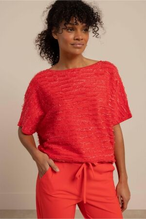 Studio Anneloes Studio Anneloes lenti fringe pullover 13691 Trui korte mouw 2800 coral red