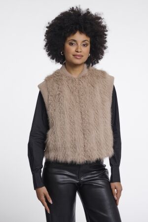 Rino & Pelle Rino & Pelle faux fur waistcoat with hook & eye closure alvita. Gilets 10866 oat