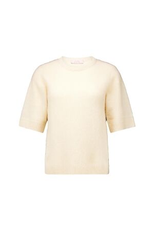 Studio Anneloes Studio Anneloes jessy pullover 14151 Trui korte mouw 1500 soft banana