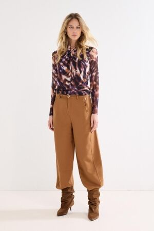 Tramontana Tramontana tailored barrel-fit trousers c40-22-102 Broek 002551-cinnamonmelange