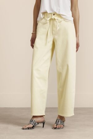 Studio Anneloes Studio Anneloes babet denim trousers 13922 Loose fit 2100 butter yellow