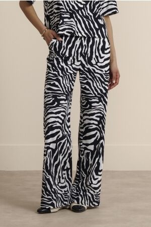 Studio Anneloes Studio Anneloes lexie zebra summer trousers 14415 Broek 9017 black/ecru