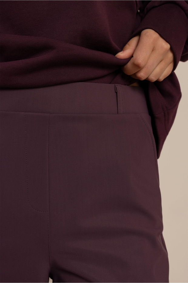 Studio Anneloes Lexie bonded trousers 14204 4800 aubergine